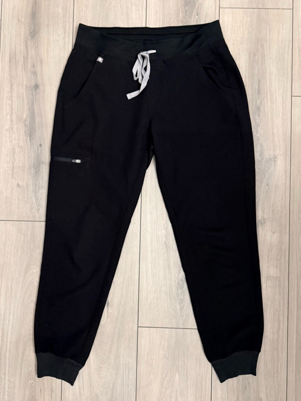 Figs Women’s Zamora Petite Small Jogger Scrub Pants